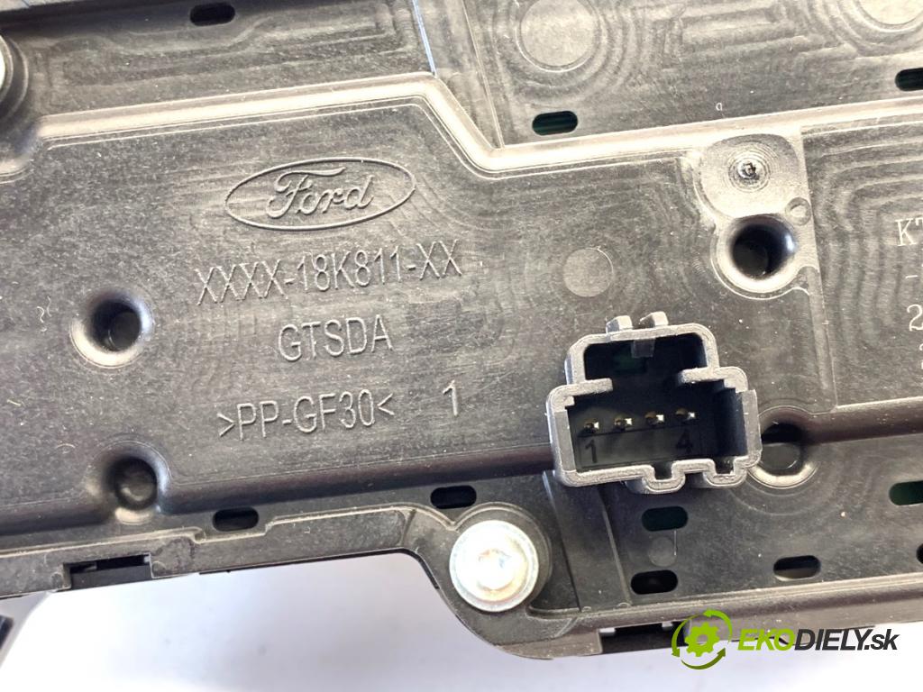 FORD TRANSIT COURIER Nadwozie pełne/minivan 2022 74 kW 1.0 EcoBoost 998 Panel ovládaní radia KT1T-18K811-CB (Páčky pod volantem)