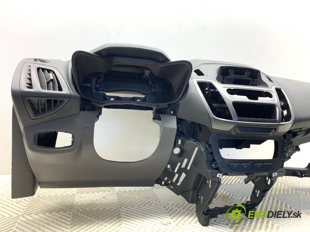 FORD TRANSIT CONNECT Nadwozie pełne/minivan 2022 74 kW 1.0 EcoBoost 998 Palubná doska  (Palubná doska)