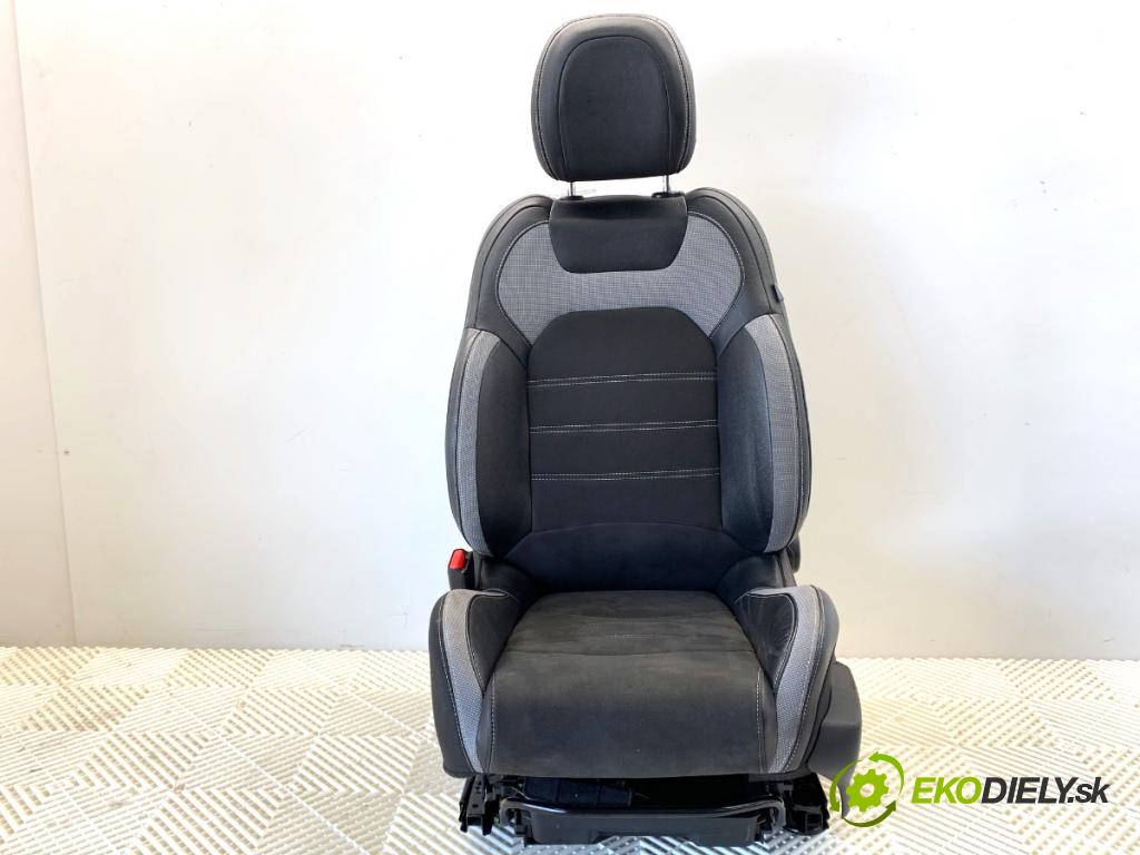 DS DS 4 / DS 4 CROSSBACK liftback 2018 88 kW 1.6 BlueHDi 120 1560 sedadlo levý přední část 