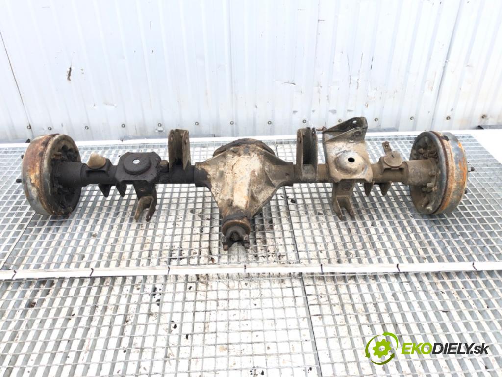 TATA SAFARI SUV 2005 64 kW 2.0 TDi 4x4 1948 Most diferenciál zadní část 