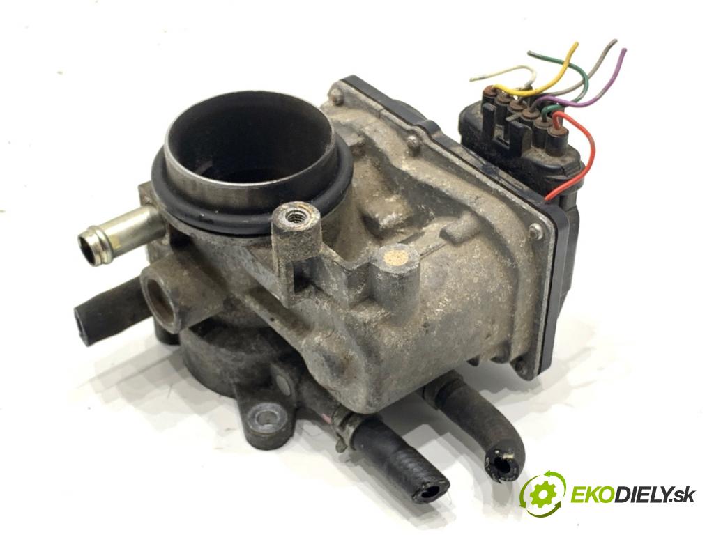 TOYOTA YARIS II liftback 2006 64 kW 1.3 VVT-i (SCP90_) 1298 Škrtiaca klapka 22030-23010 (Škrtiaca klapka)