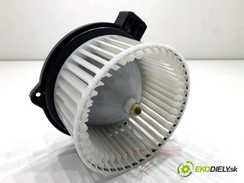 MAZDA 3 BP liftback 2019 132 kW SKYACTIV-X M Hybrid (BP2H) 1998 ventilátor kúrenia 