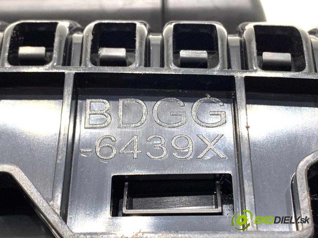 MAZDA 3 BP liftback 2019 132 kW SKYACTIV-X M Hybrid (BP2H) 1998 Držiak na nápoje BDGG-64390 (Držiak (úchyt) na nápoje)