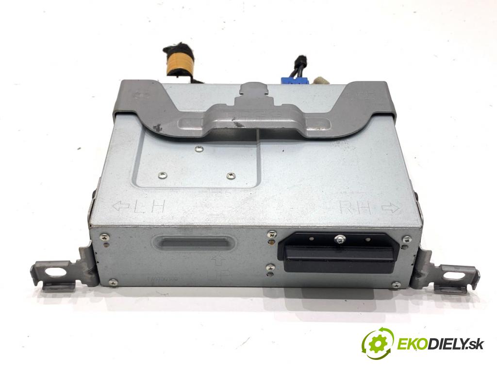 MAZDA 3 BP liftback 2019 132 kW SKYACTIV-X M Hybrid (BP2H) 1998 RADIO BDMC669C0J (Audio zariadenie)