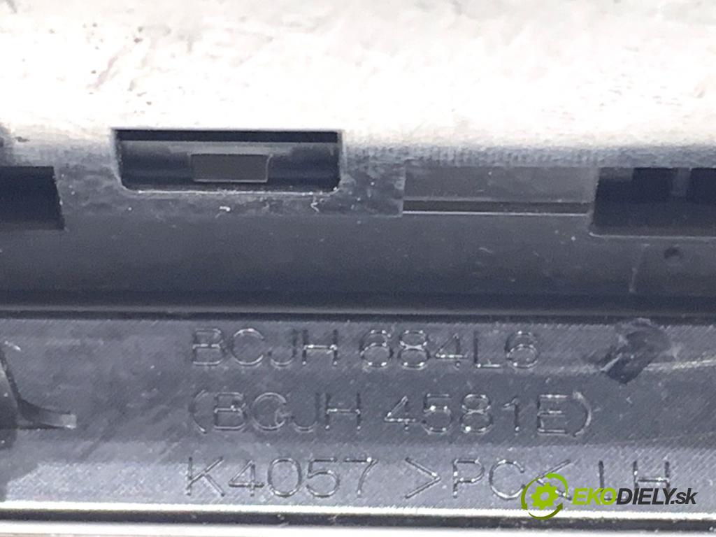 MAZDA 3 BP liftback 2019 132 kW SKYACTIV-X M Hybrid (BP2H) 1998 Prepínač okien BDMC66350A (Prepínacie páčky pod volantom)