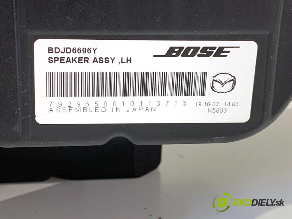 MAZDA 3 BP liftback 2019 132 kW SKYACTIV-X M Hybrid (BP2H) 1998 reproduktory BDJD6696Y BDJD6696X