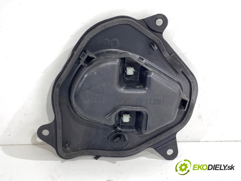 MAZDA 3 BP liftback 2019 132 kW SKYACTIV-X M Hybrid (BP2H) 1998 reproduktory BDJD6696Y BDJD6696X