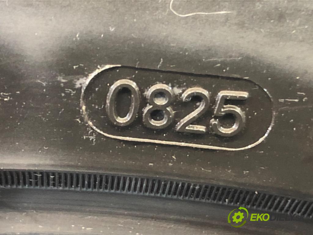 --- ---      PNEUMATIKY: PARA: VÍCENÁ SEZÓNA: 245/45 18"