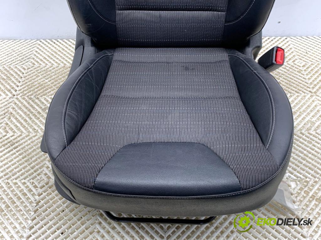 KIA NIRO SUV 2018 77 kW 1.6 GDI Hybrid 1580 Sedadlo pravy predný