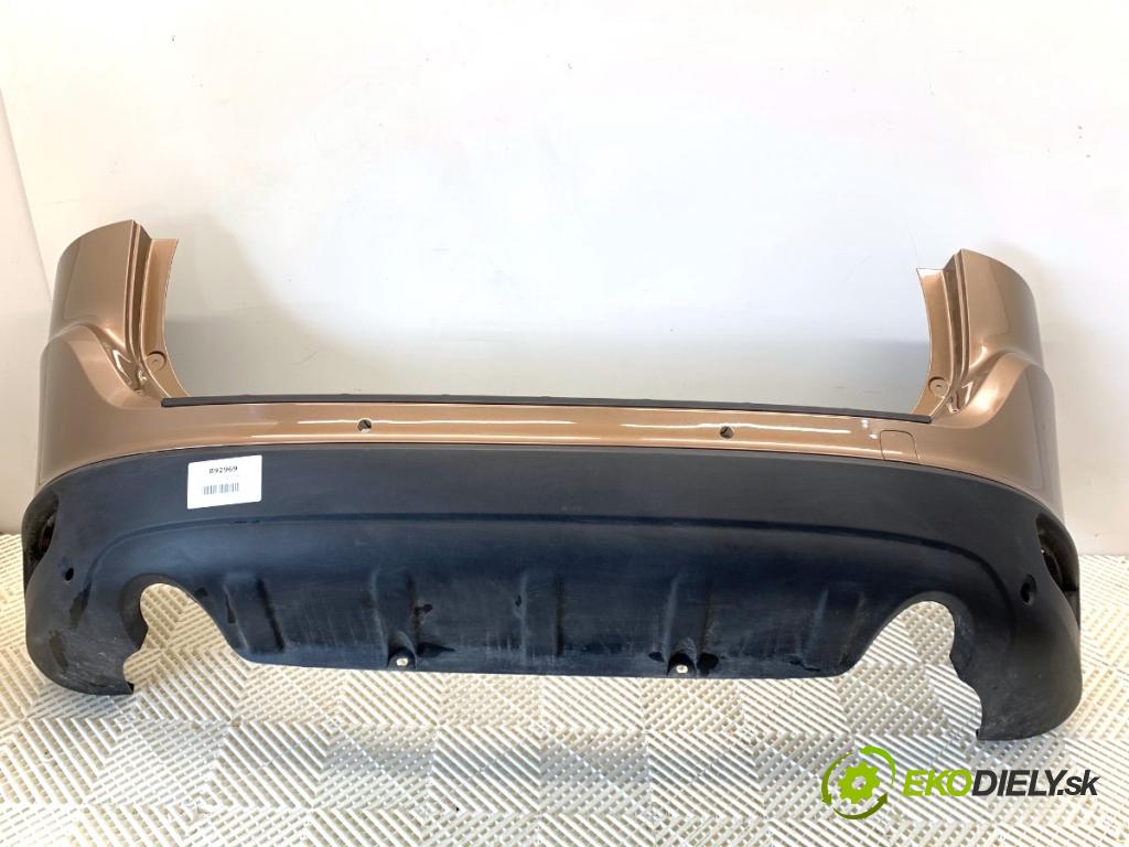 VOLVO XC60 I SUV 2012 158 kW D5 AWD 2400 Nárazník zad 494-46 (Kľučka dverí ostatné)