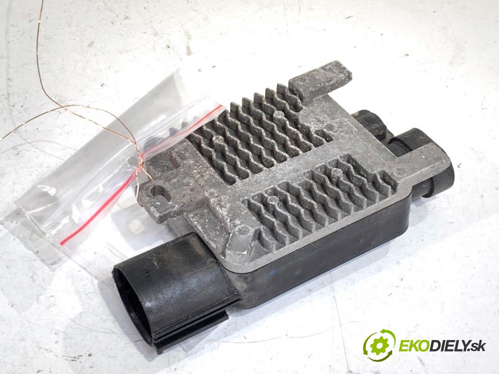 FORD TRANSIT COURIER Nadwozie pełne/minivan 2022 74 kW 1.0 EcoBoost 998 modul ventilátoru 940002907