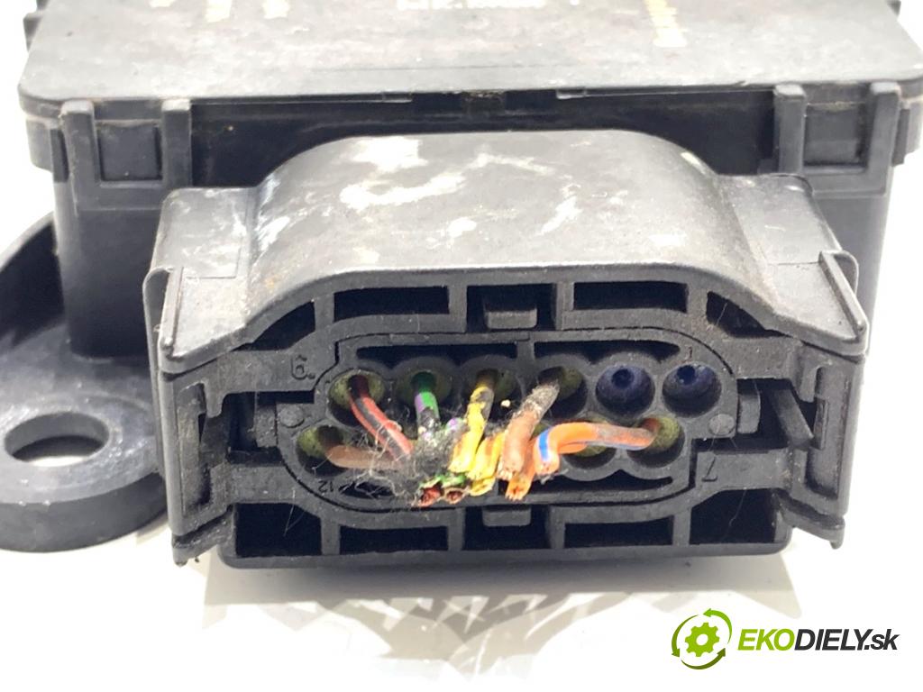 AUDI A8 D4 sedan 2016 445 kW S8 plus quattro 3993 Modul TPMS 4H0907273B