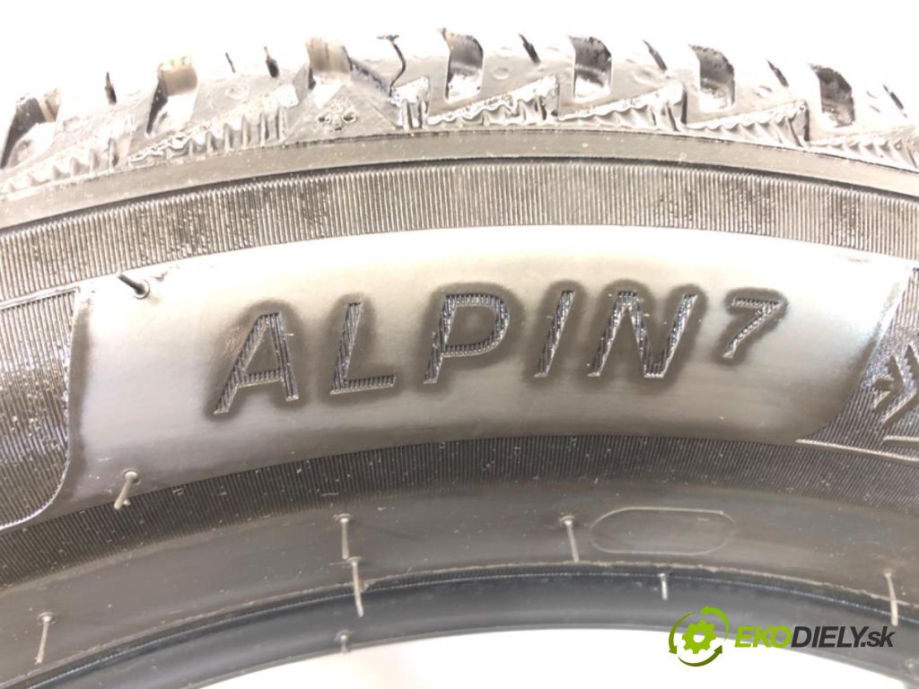 --- ---      PNEUMATIKA: zima 1X 195/60 16" MICHELIN