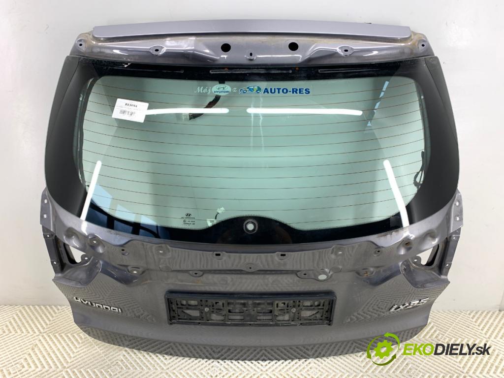 HYUNDAI ix35 SUV 2015 99 kW 1.6 1591 kapota zad ZAR