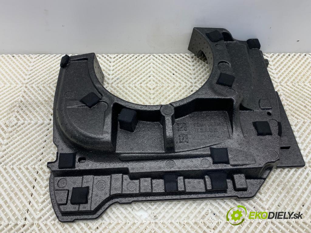 MAZDA 3 BP liftback 2019 132 kW SKYACTIV-X M Hybrid (BP2H) 1998 vložka kufra polystyrenové BDMV688MZ