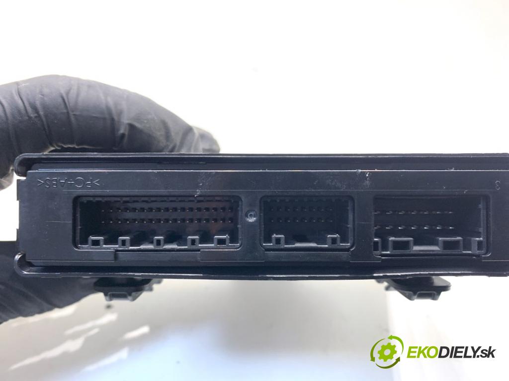 MAZDA 3 BP liftback 2019 132 kW SKYACTIV-X M Hybrid (BP2H) 1998 modul řídící jednotka BCKA675LO (Řídící jednotka ostatní)