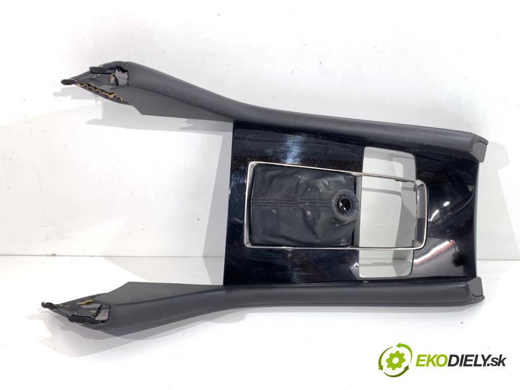 MAZDA 3 BP liftback 2019 132 kW SKYACTIV-X M Hybrid (BP2H) 1998 kryt TUNEL: stredového BDGG-64341