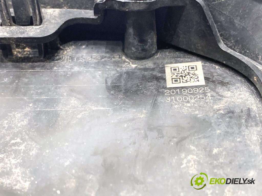MAZDA 3 BP liftback 2019 132 kW SKYACTIV-X M Hybrid (BP2H) 1998 znak přední část clona RADAR