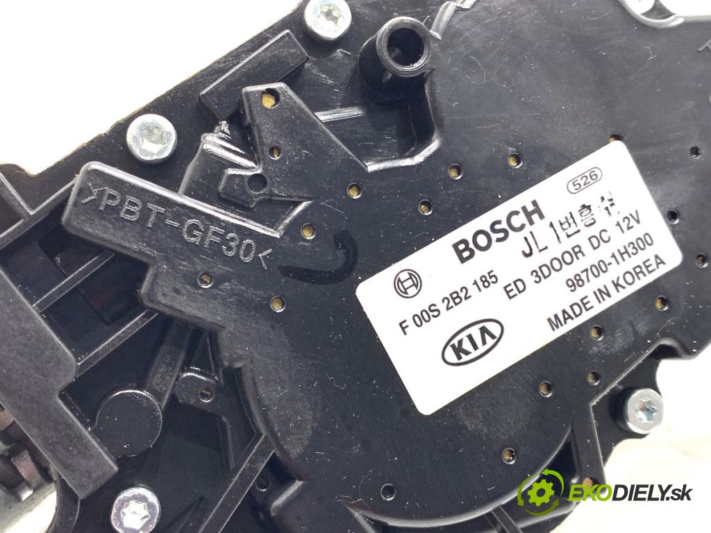 HYUNDAI ix35 SUV 2015 99 kW 1.6 1591 Motor stieračov zad 8700-1H300 F00S2B2185