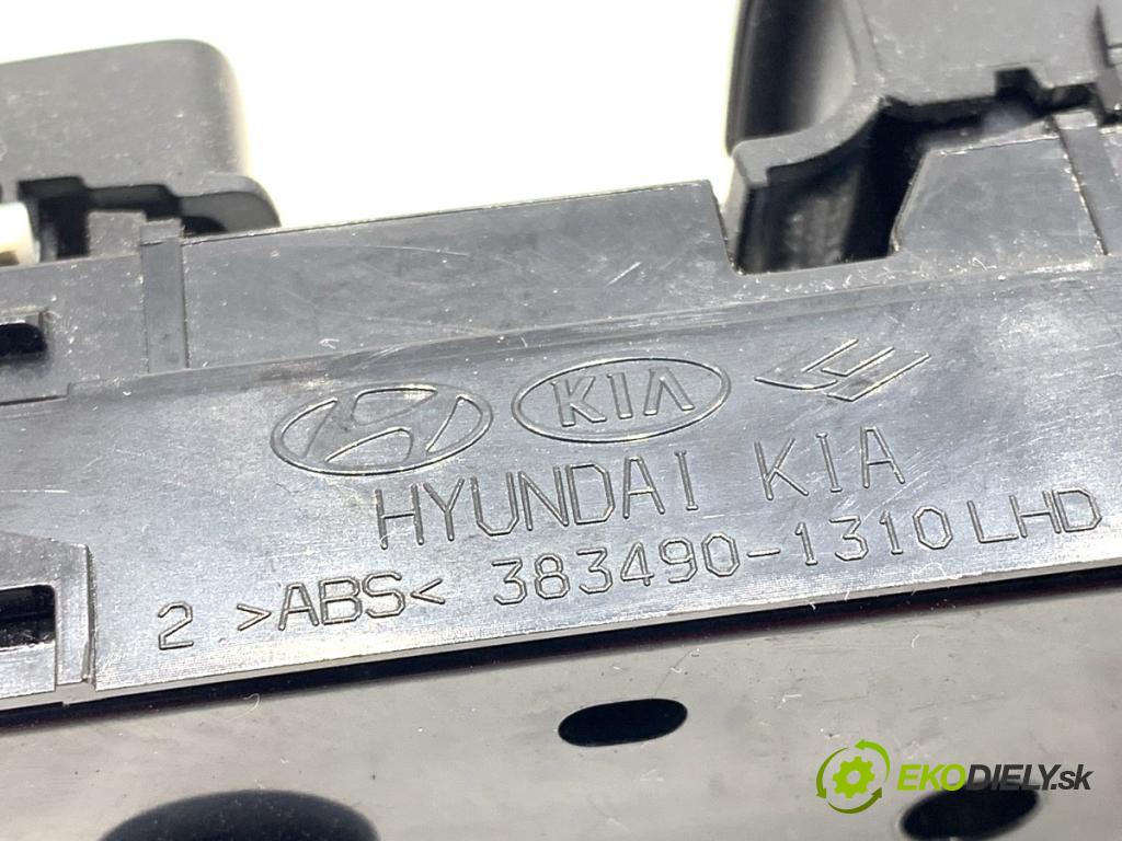 HYUNDAI ix35 SUV 2015 99 kW 1.6 1591 přepínač oken 93570-2Y2109P (Páčky pod volantem)