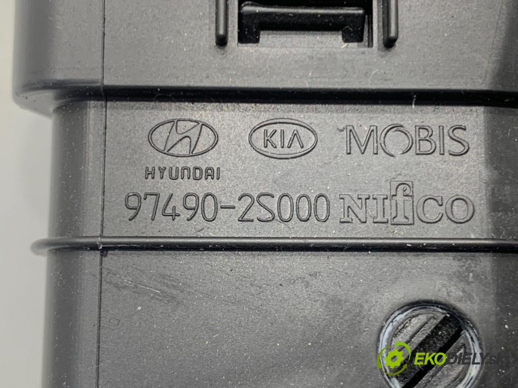 HYUNDAI ix35 SUV 2015 99 kW 1.6 1591 Mriežky kúrenia predný pravá 97490-2S000