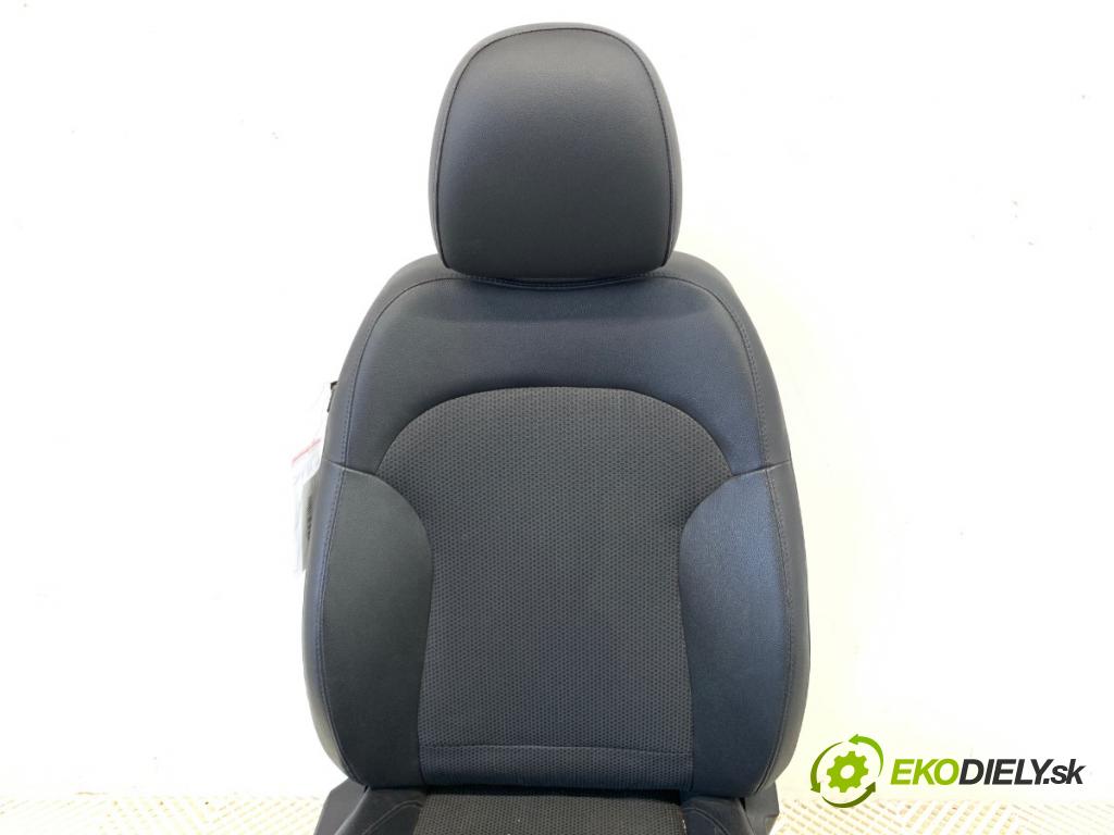 HYUNDAI ix35 SUV 2015 99 kW 1.6 1591 Sedadlo pravy predný