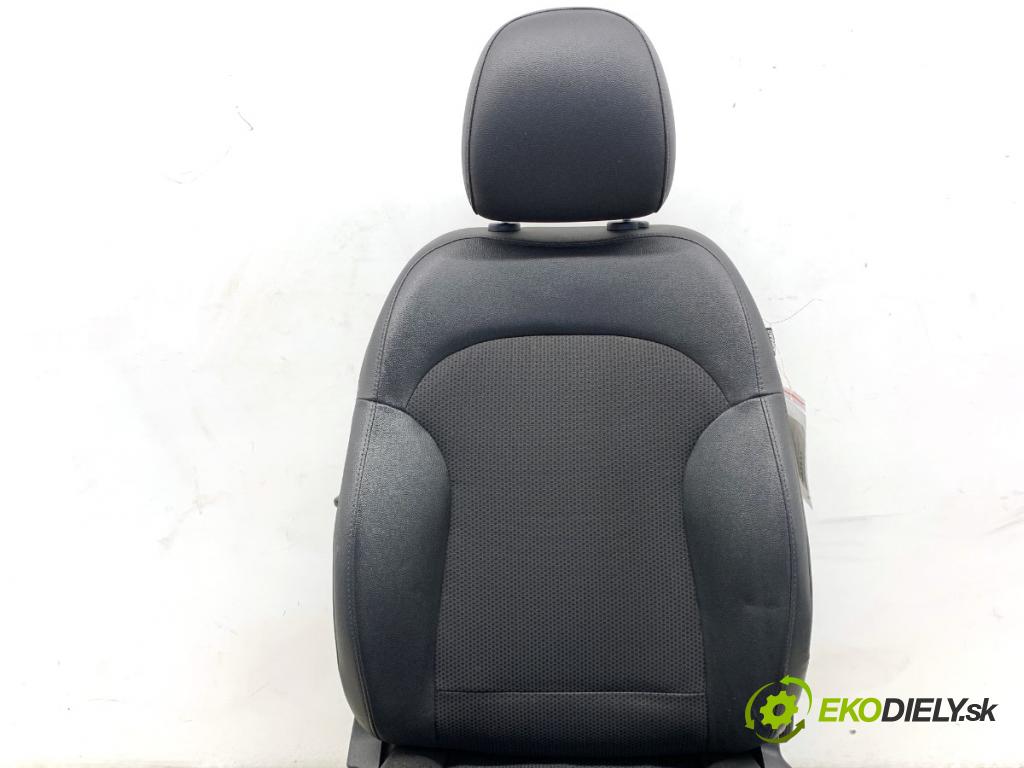 HYUNDAI ix35 SUV 2015 99 kW 1.6 1591 Sedadlo ľavy predný