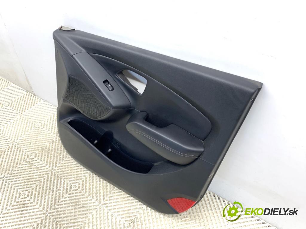 HYUNDAI ix35 SUV 2015 99 kW 1.6 1591 ča dveře pravý přední část