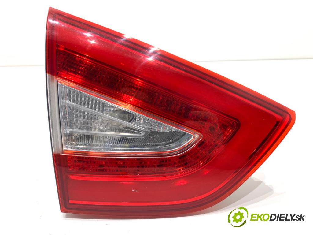 HYUNDAI ix35 SUV 2015 99 kW 1.6 1591 světlo zadní část levá strana vnitřní 92403-2Y500 (Klika dveří ostatní)