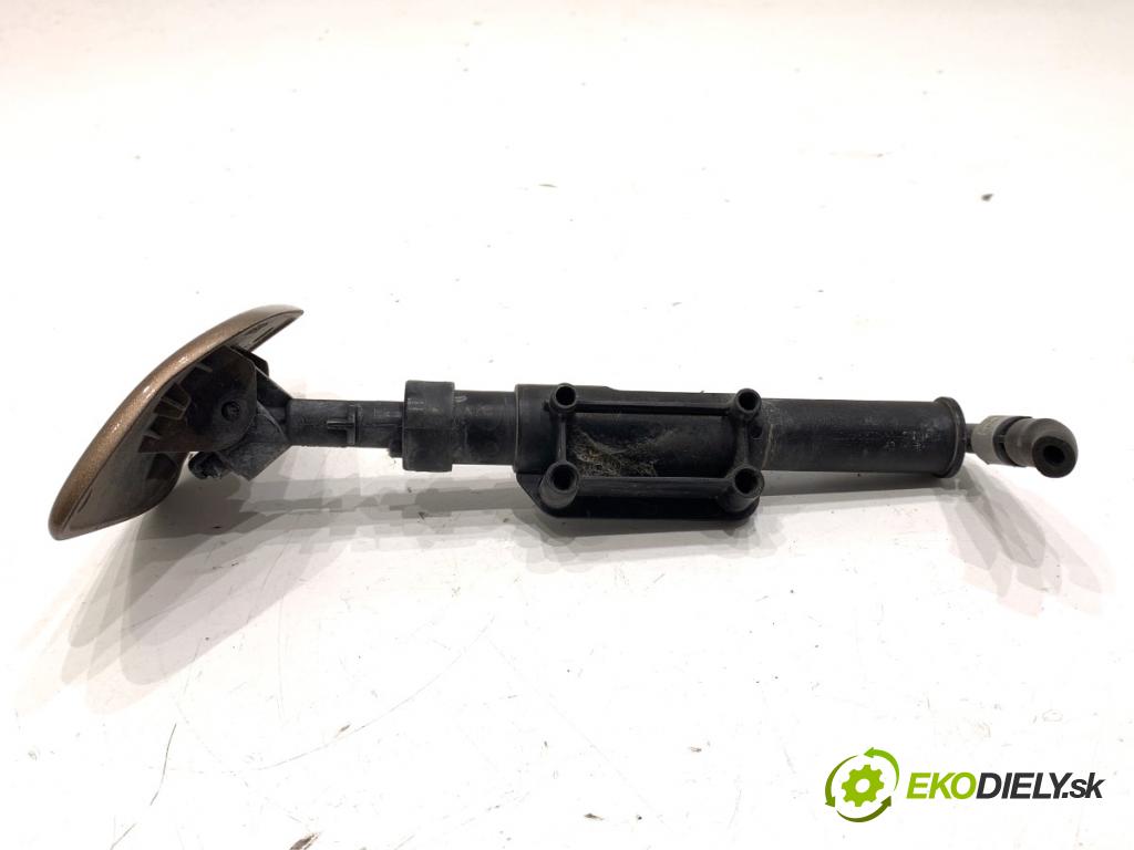 VOLVO XC60 I SUV 2012 158 kW D5 AWD 2400 ostrekovača svetla pravy predný