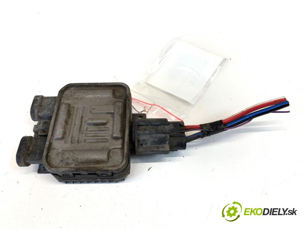 VOLVO XC60 I SUV 2012 158 kW D5 AWD 2400 Modul ventilátora