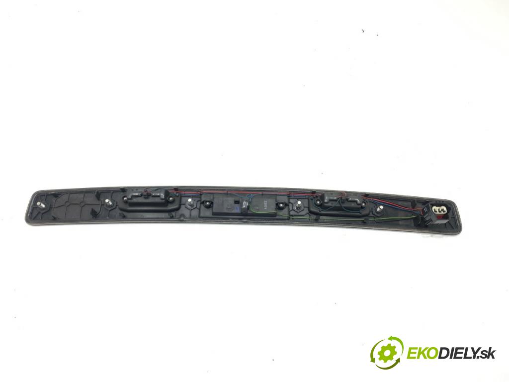 VOLVO XC60 I SUV 2012 158 kW D5 AWD 2400 Kľučka dverí zad 31297210