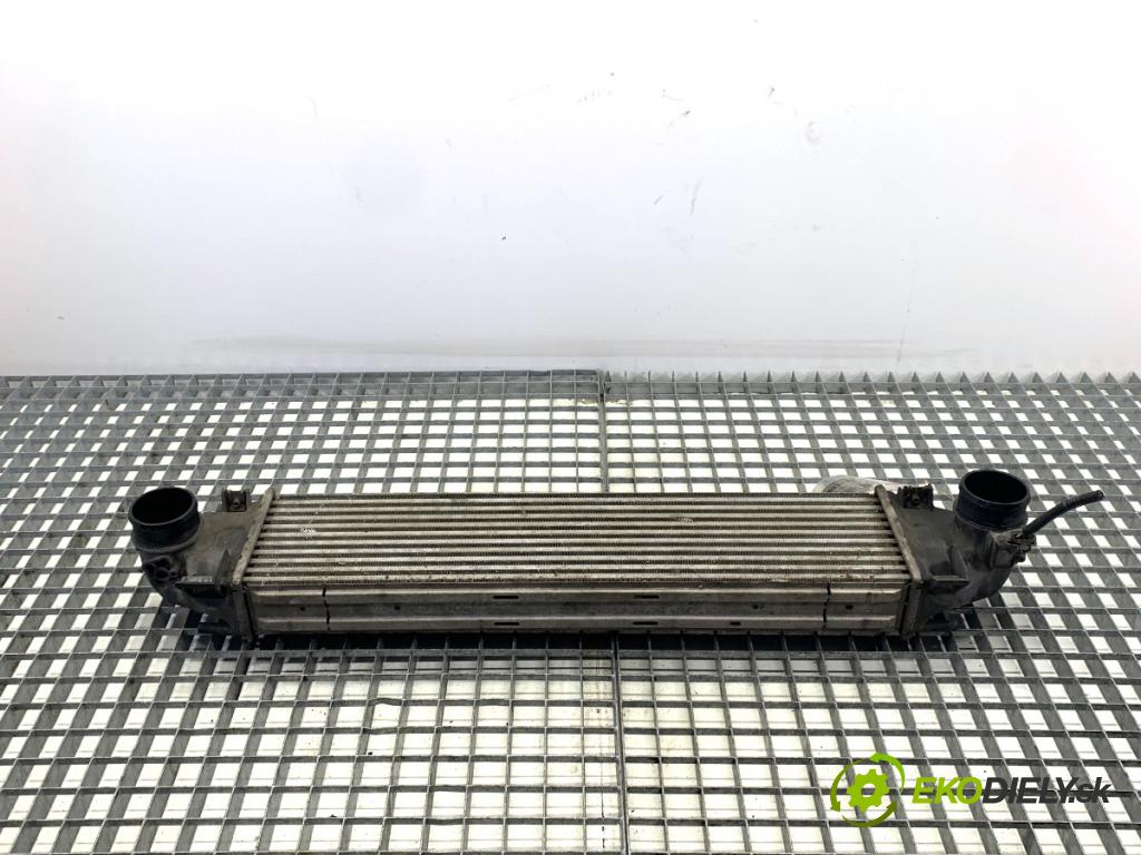 VOLVO XC60 I SUV 2012 158 kW D5 AWD 2400 intercooler 31338475 (Intercooler (chladič nasávaného vzduchu))