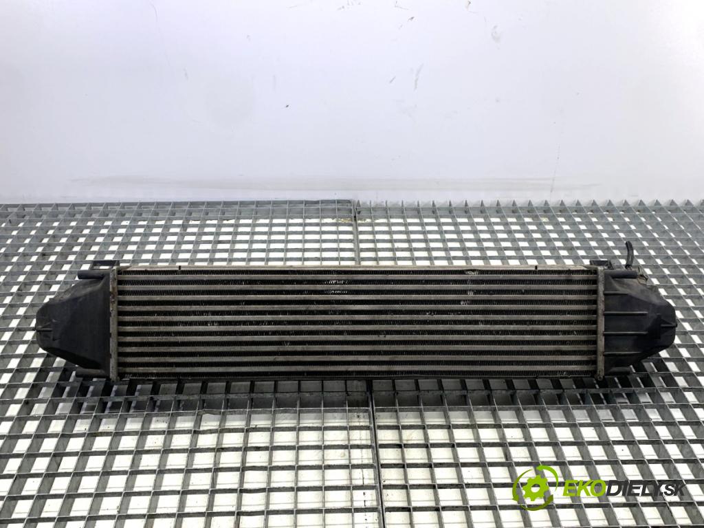VOLVO XC60 I SUV 2012 158 kW D5 AWD 2400 intercooler 31338475 (Intercooler (chladič nasávaného vzduchu))