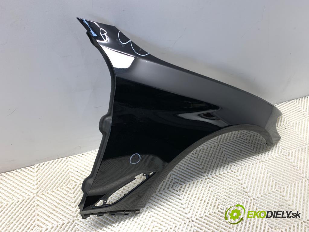 BMW G30 sedan 2020 140 kW 520 d xDrive 1995 blatník pravý přední část 668