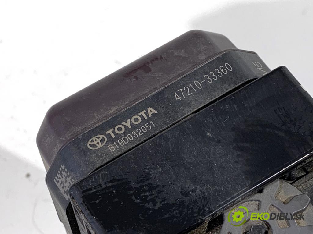TOYOTA CAMRY sedan 2019 131 kW 2.5 Hybrid (AXVH71_) 2487 Posilovač bŕzd 47210-33360