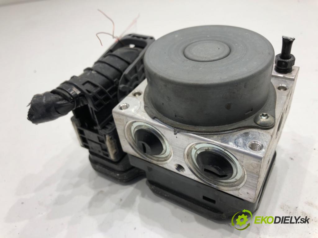 TOYOTA CAMRY sedan 2019 131 kW 2.5 Hybrid (AXVH71_) 2487 Pumpa ABS 44510-33180 (Pumpa ABS)