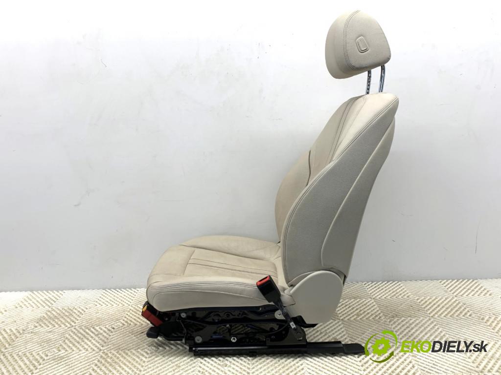 BMW G30 sedan 2020 140 kW 520 d xDrive 1995 Sedadlo pravy predný
