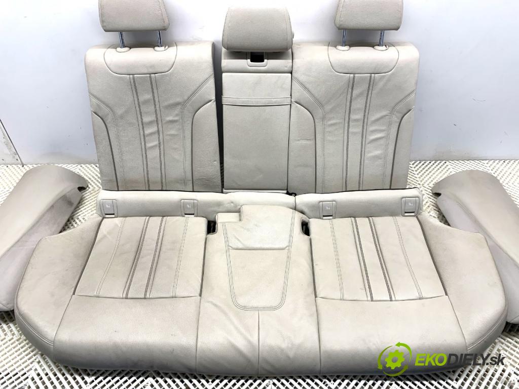 BMW G30 sedan 2020 140 kW 520 d xDrive 1995 sedadlo druhý VLÁDA: