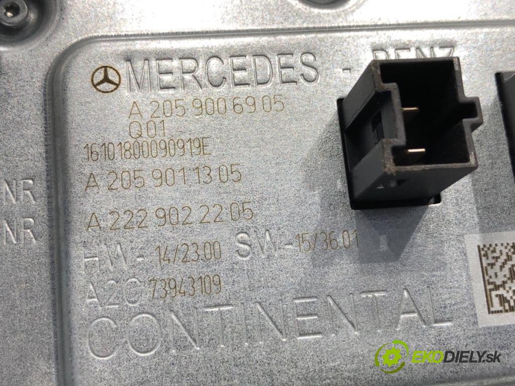 MERCEDES-BENZ KLASA C sedan 2016 270 kW C 450 AMG 4-matic (205.064) 2996 Menič XENON A2059006905 (Riadiaca jednotka xenónu)