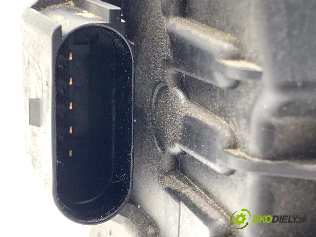 SKODA KAMIQ SUV 2025 110 kW 1.5 TSI 1495 Pumpa vody 05E121111AB (Vodná pumpa)