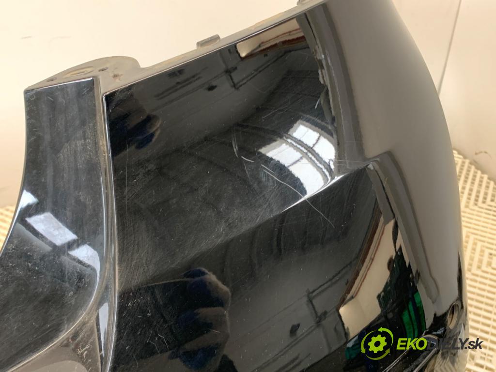 BMW G30 sedan 2020 140 kW 520 d xDrive 1995 Nárazník zad 668