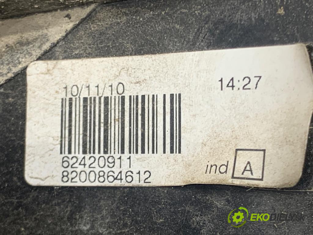 DACIA LOGAN MCV Kombi 2011 55 kW 1.4 1390 světlo levý zadní část 8200864612