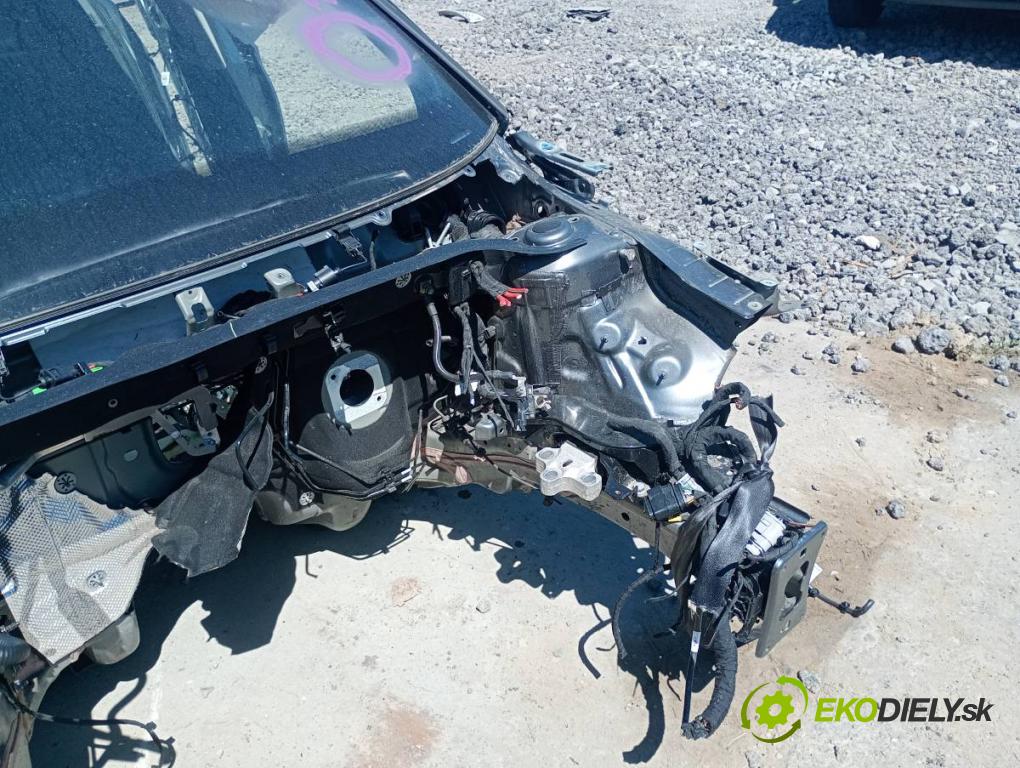 SKODA KAMIQ SUV 2025 110 kW 1.5 TSI 1495 karoséria ČTVRŤÁK: Blatník prah strecha PODŁUŻNICA