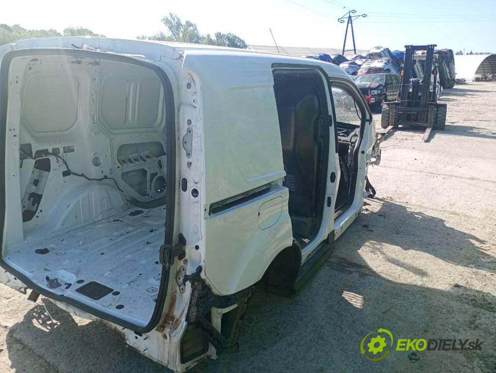 FORD TRANSIT COURIER Nadwozie pełne/minivan 2022 74 kW 1.0 EcoBoost 998 KAROSERIA ČTVRŤÁK blatník práh střecha PODŁUŻNICA