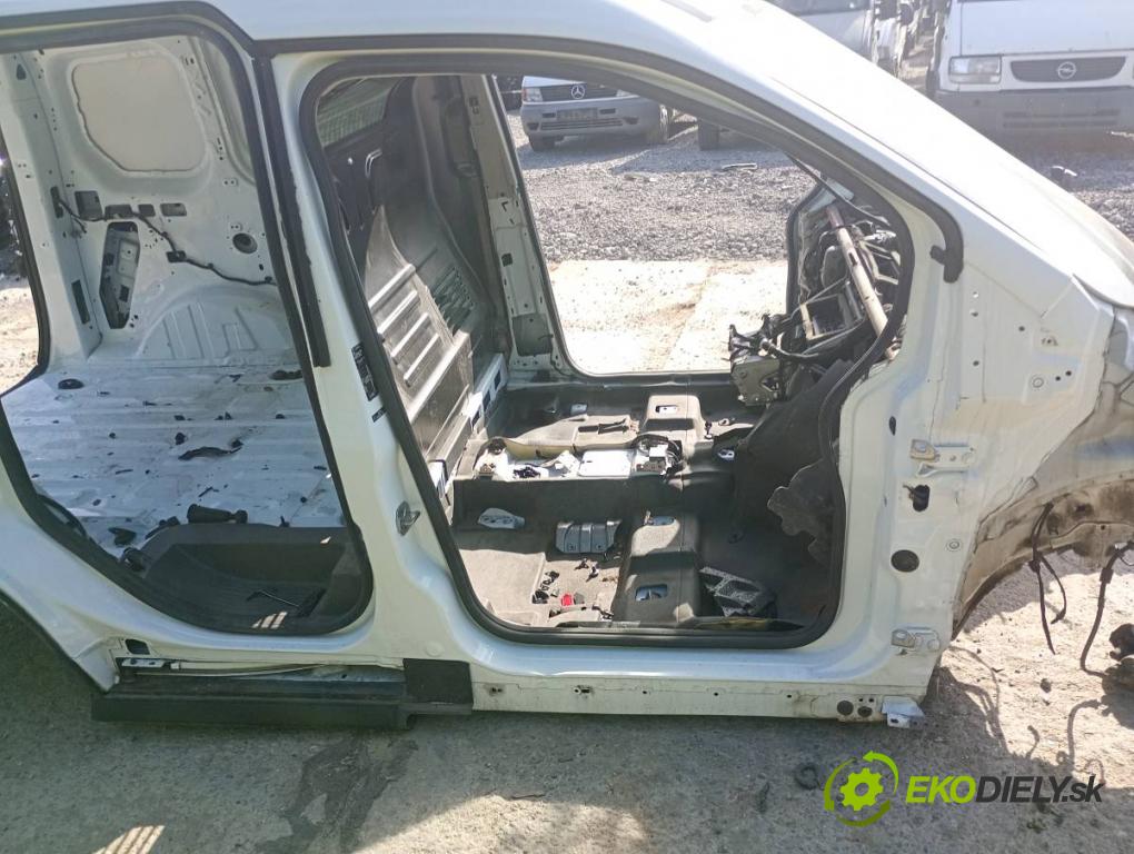 FORD TRANSIT COURIER Nadwozie pełne/minivan 2022 74 kW 1.0 EcoBoost 998 KAROSERIA ČTVRŤÁK blatník práh střecha PODŁUŻNICA