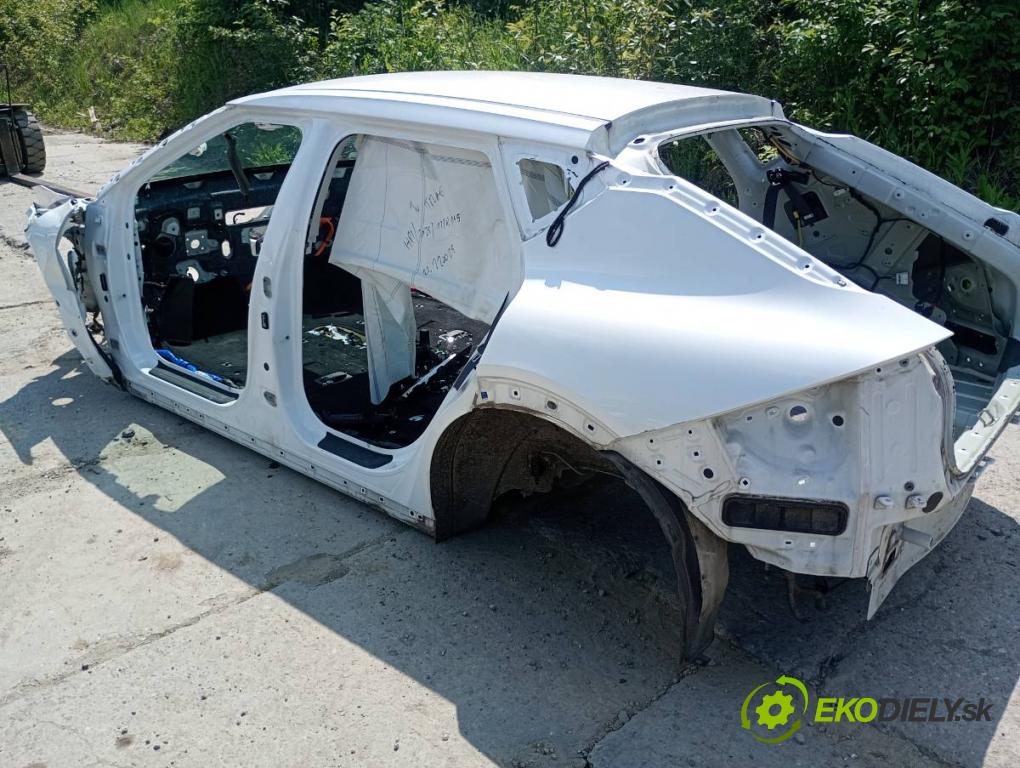 KIA EV6 liftback 2022 239 kW 77 AWD  KAROSERIA ČTVRŤÁK blatník práh střecha PODŁUŻNICA