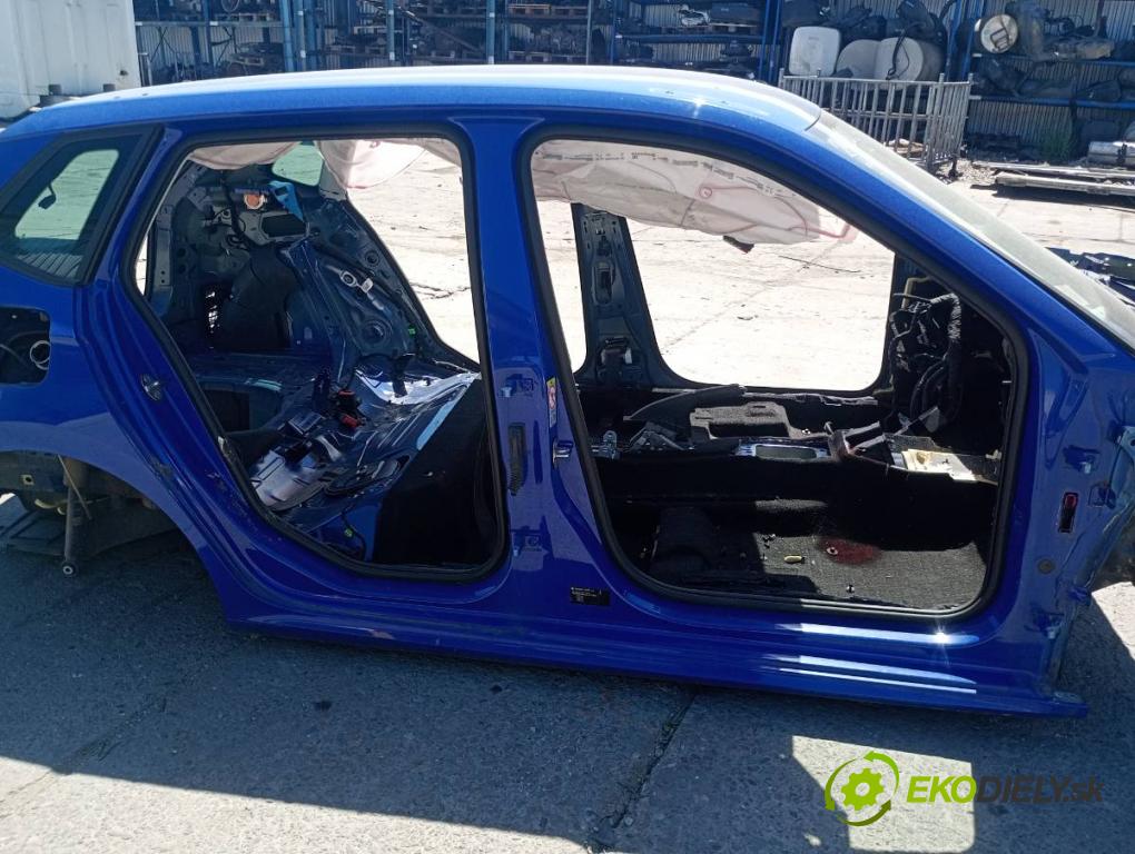 SKODA KAMIQ SUV 2020 110 kW 1.5 TSI 1495 karoséria ČTVRŤÁK: Blatník prah strecha PODŁUŻNICA