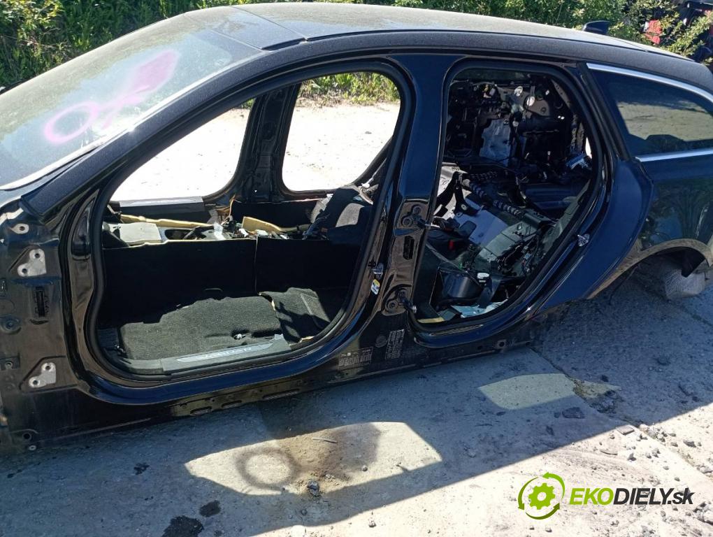 JAGUAR XF II Kombi 2018 177 kW 2.0 D AWD 1999 karoséria ČTVRŤÁK: Blatník prah strecha PODŁUŻNICA