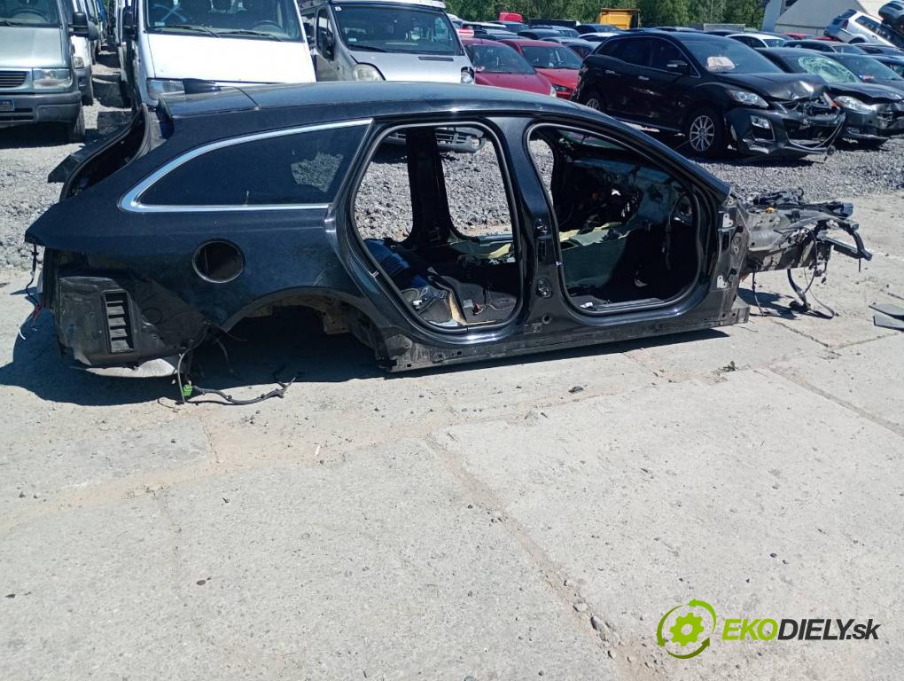 JAGUAR XF II Kombi 2018 177 kW 2.0 D AWD 1999 karoséria ČTVRŤÁK: Blatník prah strecha PODŁUŻNICA